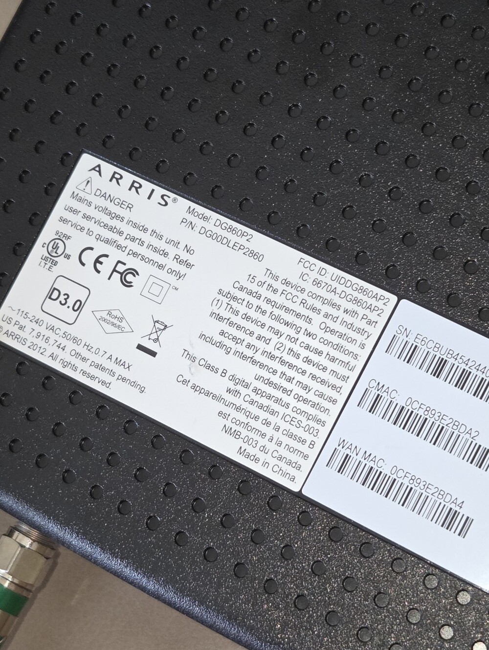 ARRIS DG860P2 Cable Modem Router Combo - Picture 8 of 8